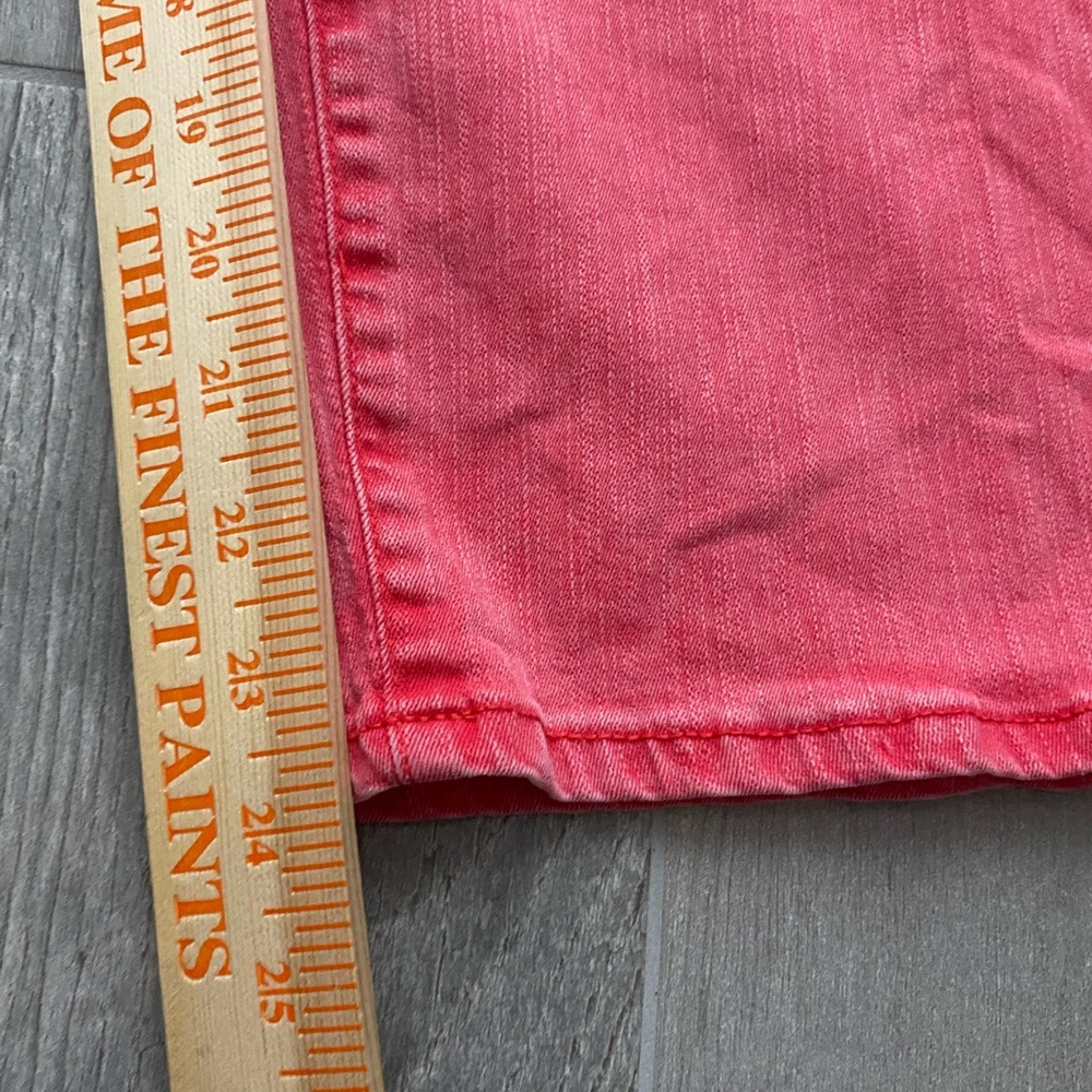 LOGO by Lori Goldstein Sunfaded Wide Leg Jeans in the color Teaberry 18W - Picture 12 of 12